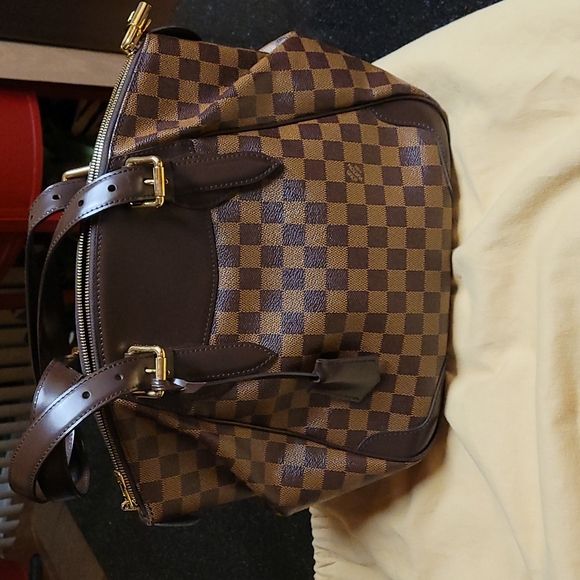 Authentic Louis Vuitton Verona MM - Picture 6 of 16